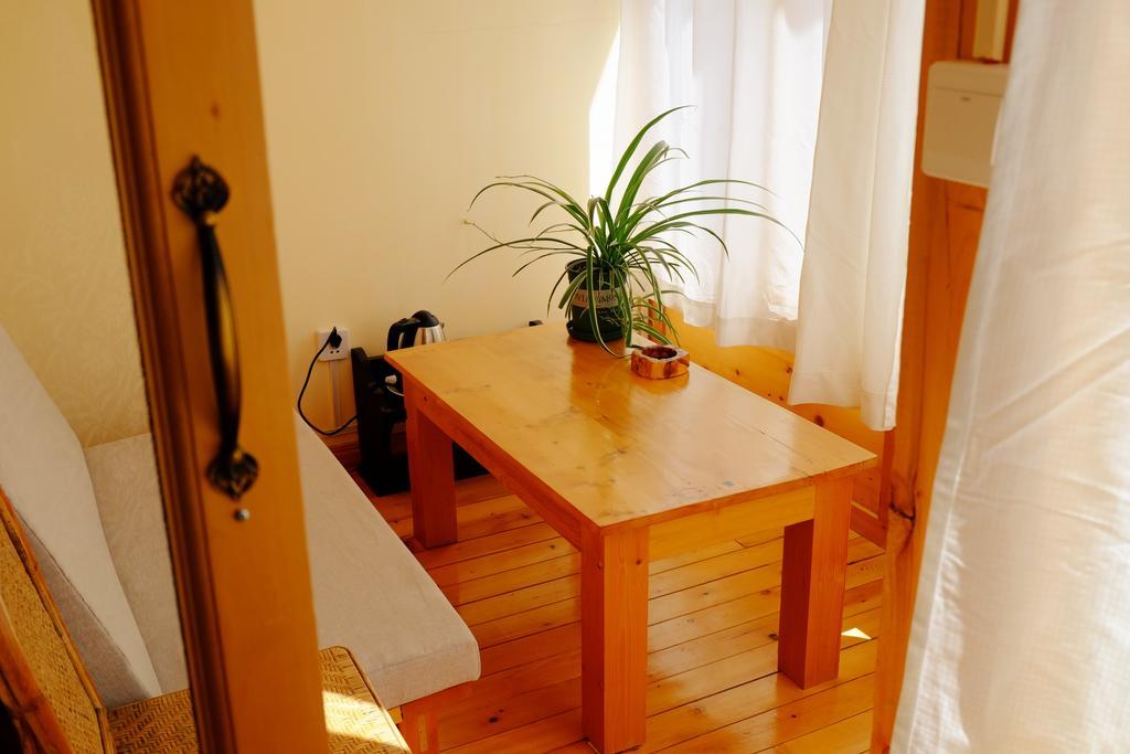 Deqin Huksum House 아파트 객실 사진