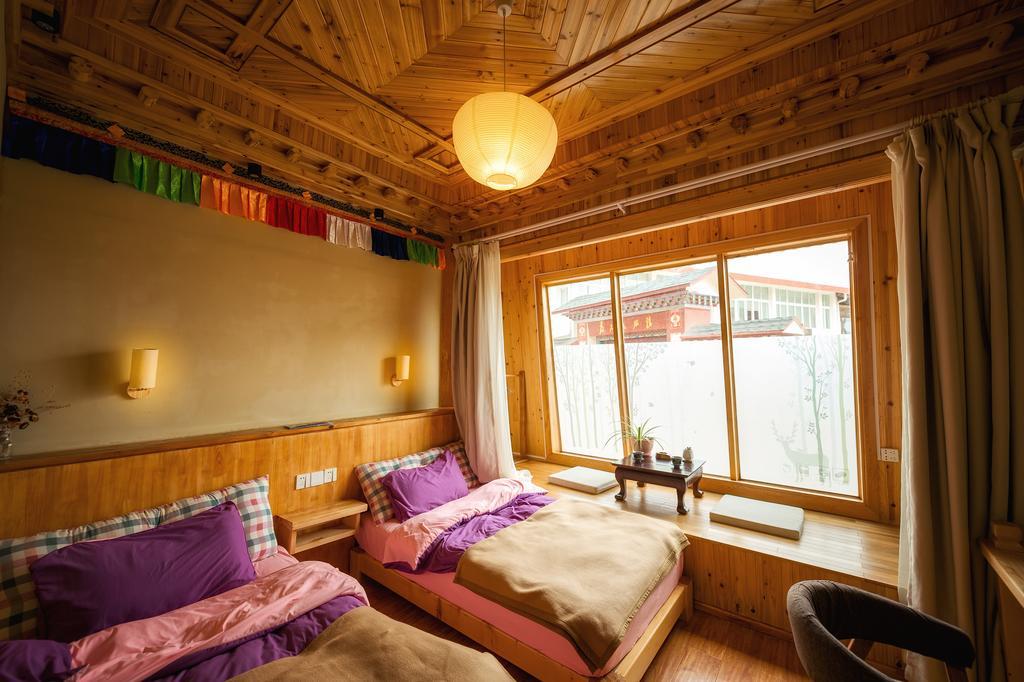 Deqin Huksum House 아파트 외부 사진